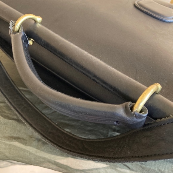 COACH BEEKMAN BLACK SHOULDER MESSENGER BAG 5266 4 - Picture 6 of 13